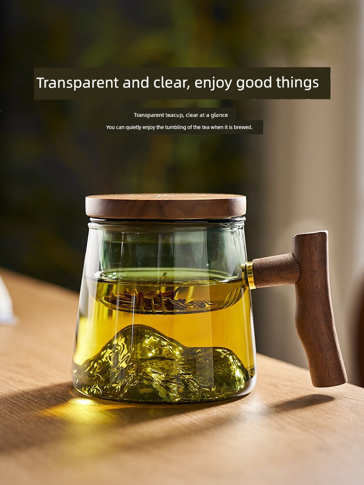 Elegant double-walled glass tea infuser set with a Piaoyi teapot design, perfect for tea ceremonies or everyday use.